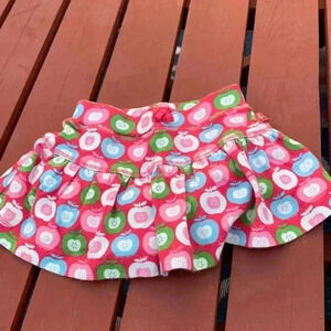 (5 for$25) babyGap  skort with elastic waist band and a ruffle